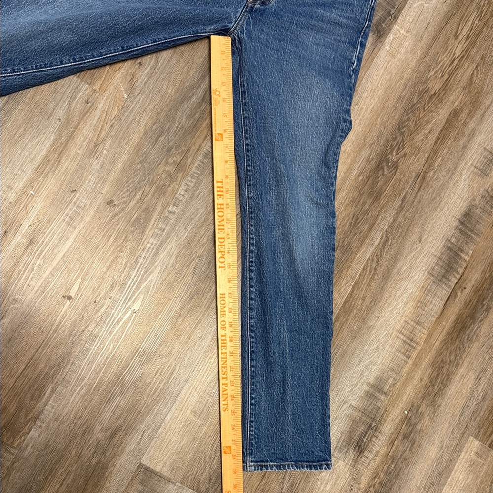 Levi’s 501 Classic Straight-Leg Women’s Jeans in Dark Blue 27x30 - Picture 2 of 7